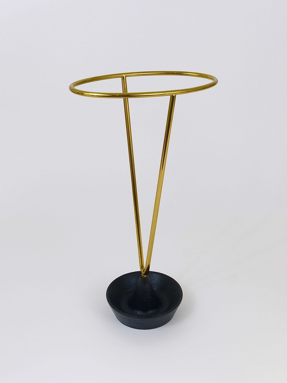 photo vintage Carl Auböck Mid Century Brass And Cast Iron Umbrella Stand, Austria, 1950s