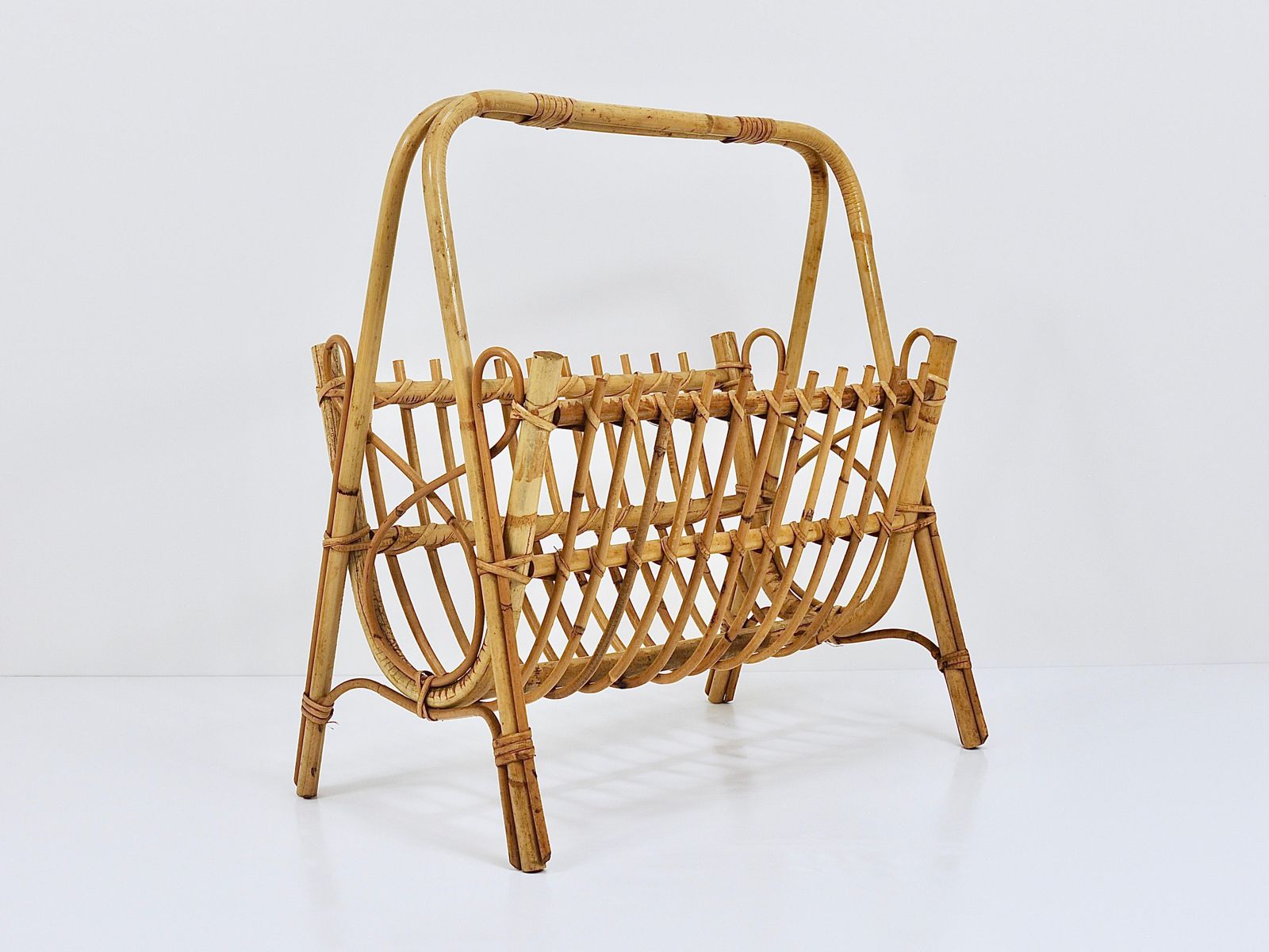 Franco Albini Style Rattan Bamboo Magazine Rack Newspaper Stand, France, 1950s photo vinterior