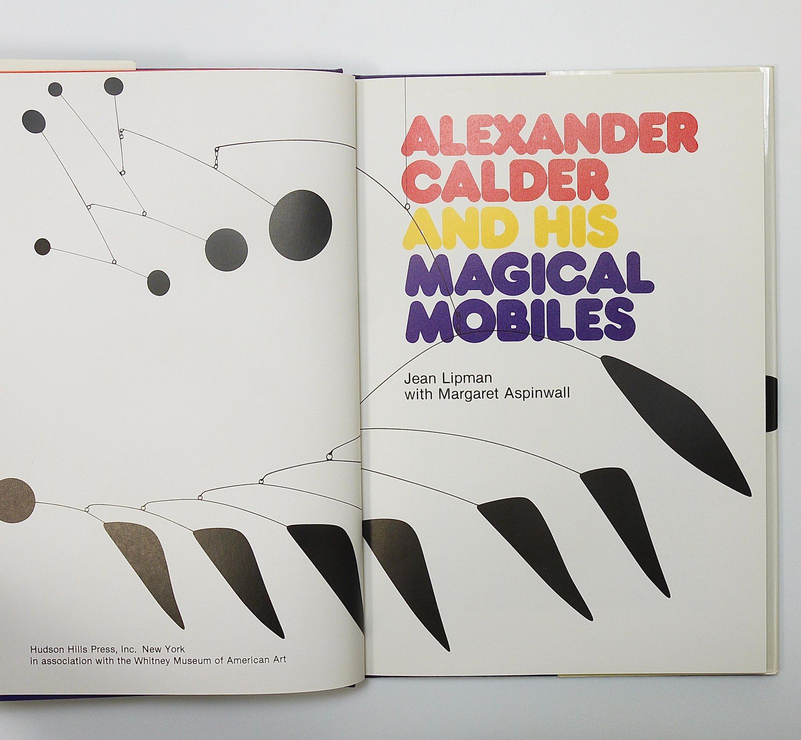 Alexander Calder And His Magical Mobiles Art Book, Lipman & Aspinwal, 1st Ed. photo vinterior