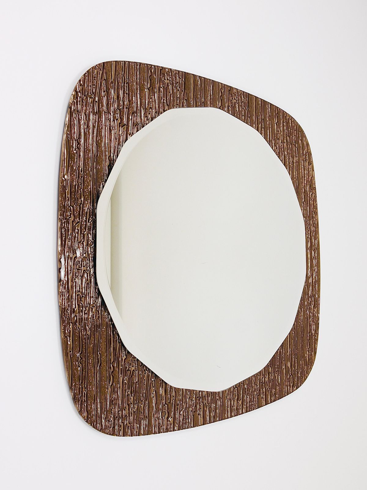 Cristal Arte Bronze Gold Scalloped Textured Midcentury Wall Mirror, Italy, 1960s photo vinterior