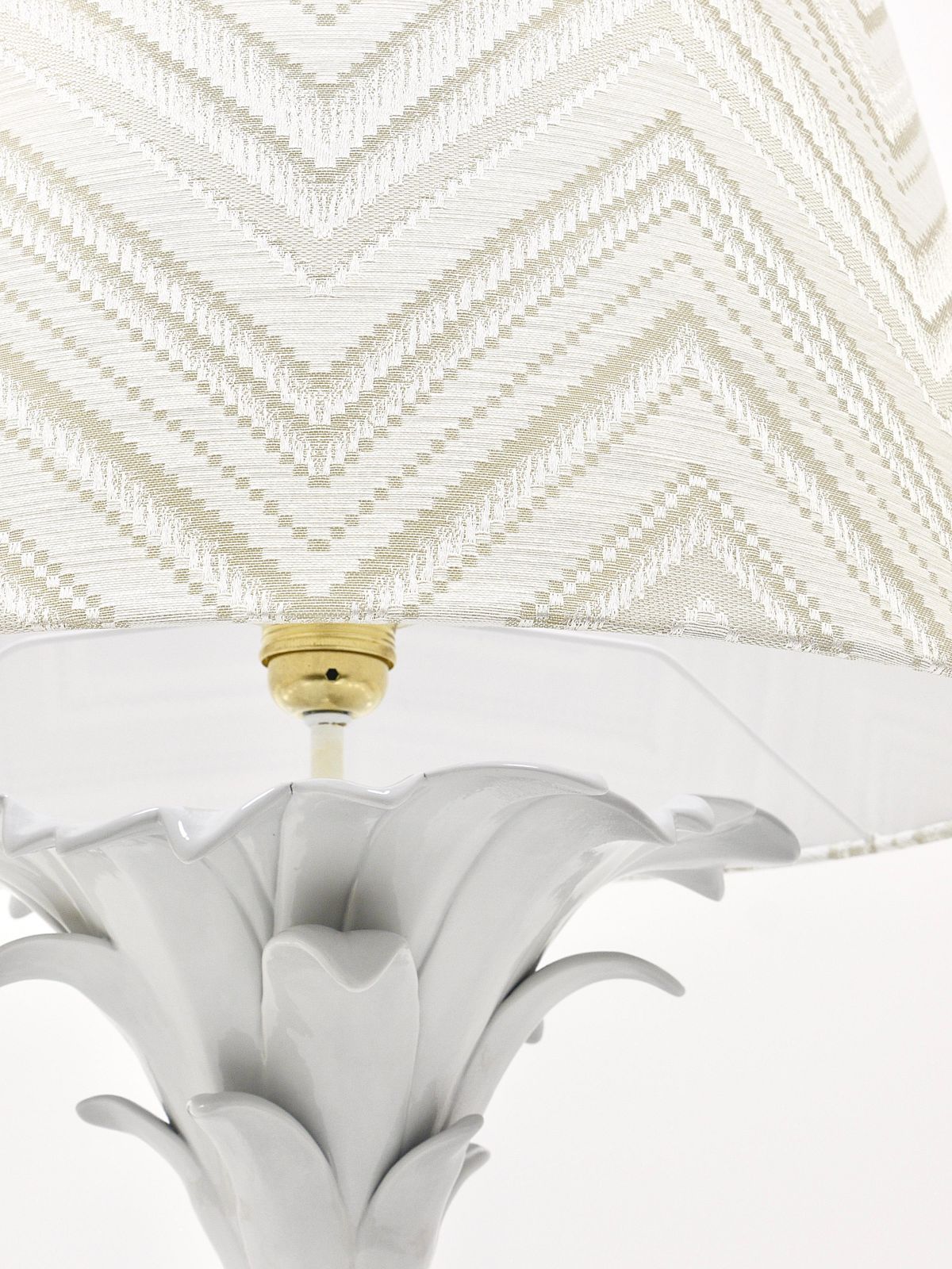 Tommaso Barbi Style White Pineapple Hollywood Regency Table Lamp, Italy, 1970s photo 1290.0