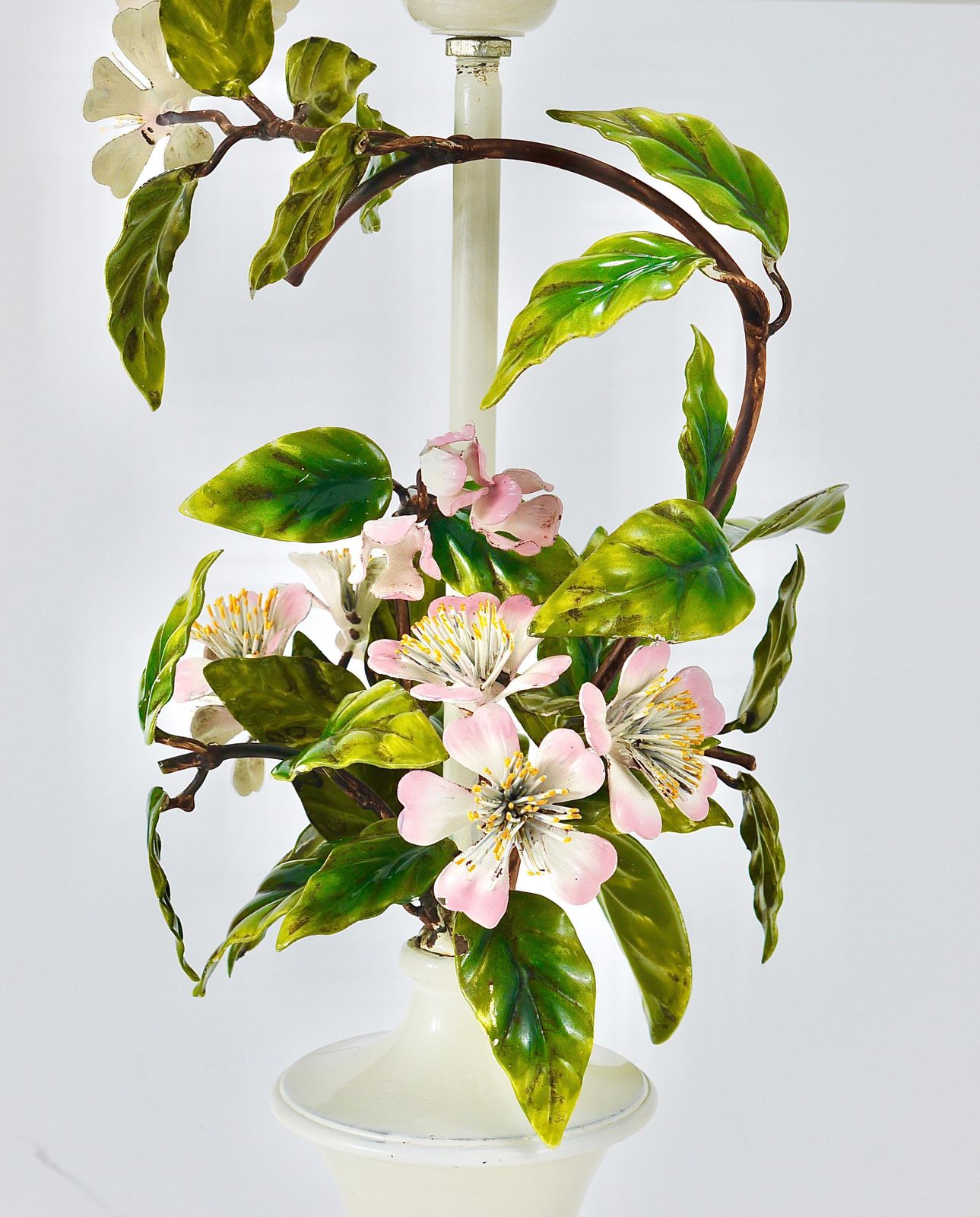 photo furniture Salvadori Hand Painted Wild Apple Blossom Toleware Table Lamp, Italy, 1950s