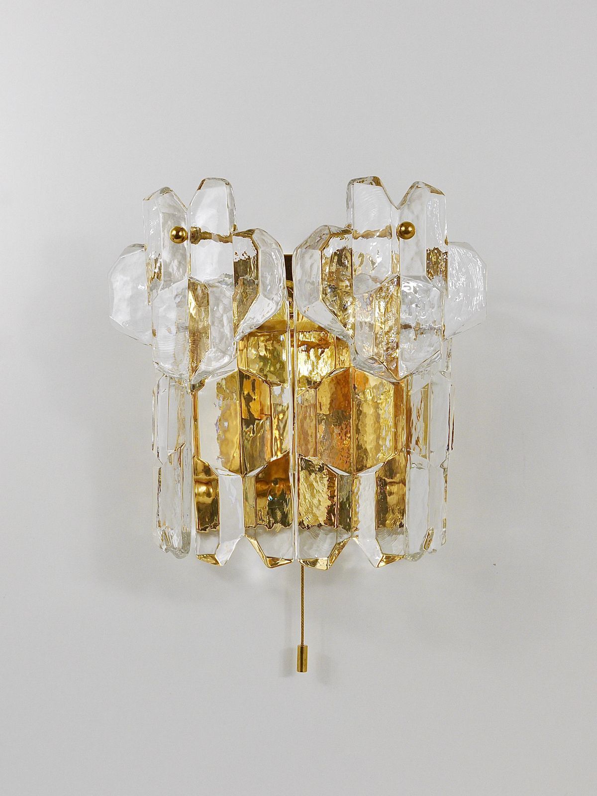 J. T. Kalmar Large Palazzo Midcentury Gilt Brass 6 Crystal Icicle Glass Scone photo vintage