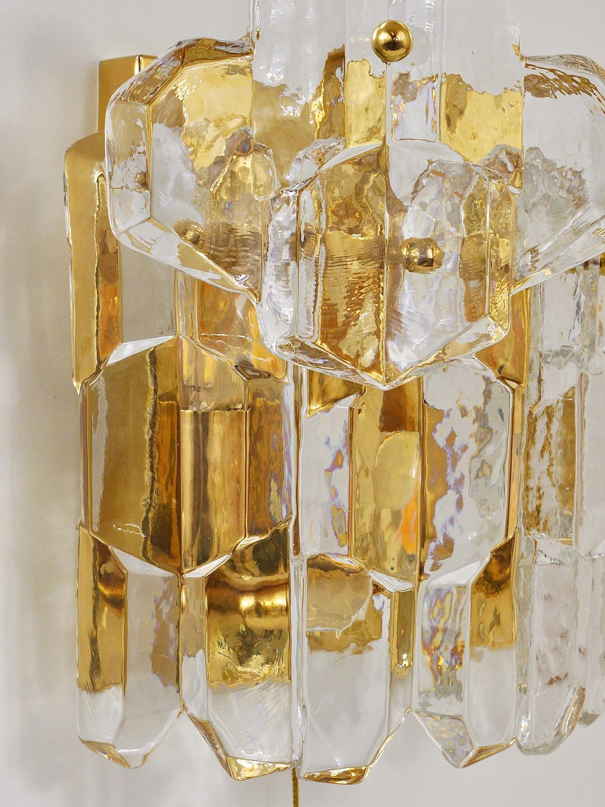 photo buy J. T. Kalmar Large Palazzo Midcentury Gilt Brass 6 Crystal Icicle Glass Scone