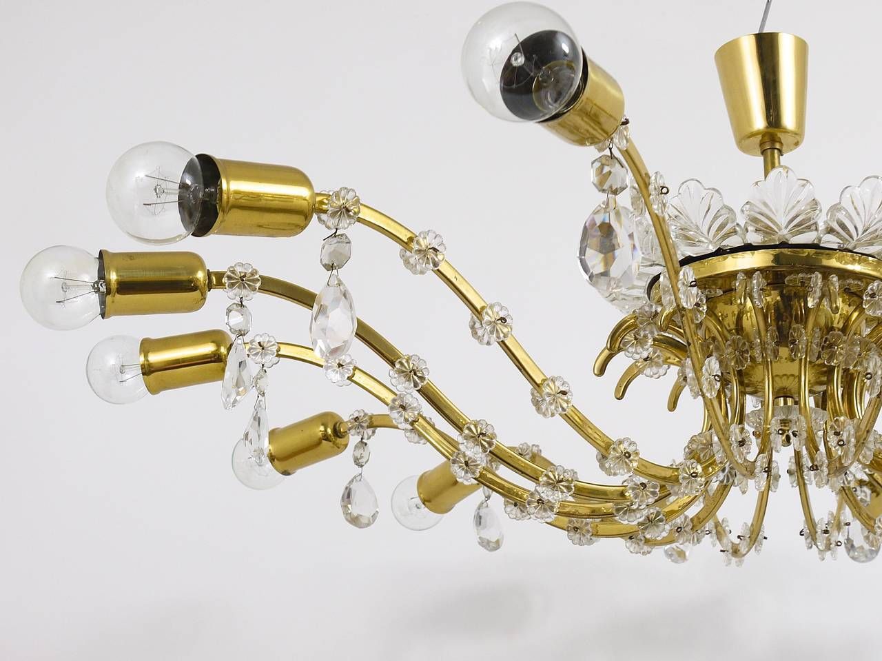 Huge Floral Lobmeyr Mid Century Brass Crystal Chandelier, 1950s, Austria photo 2902.0