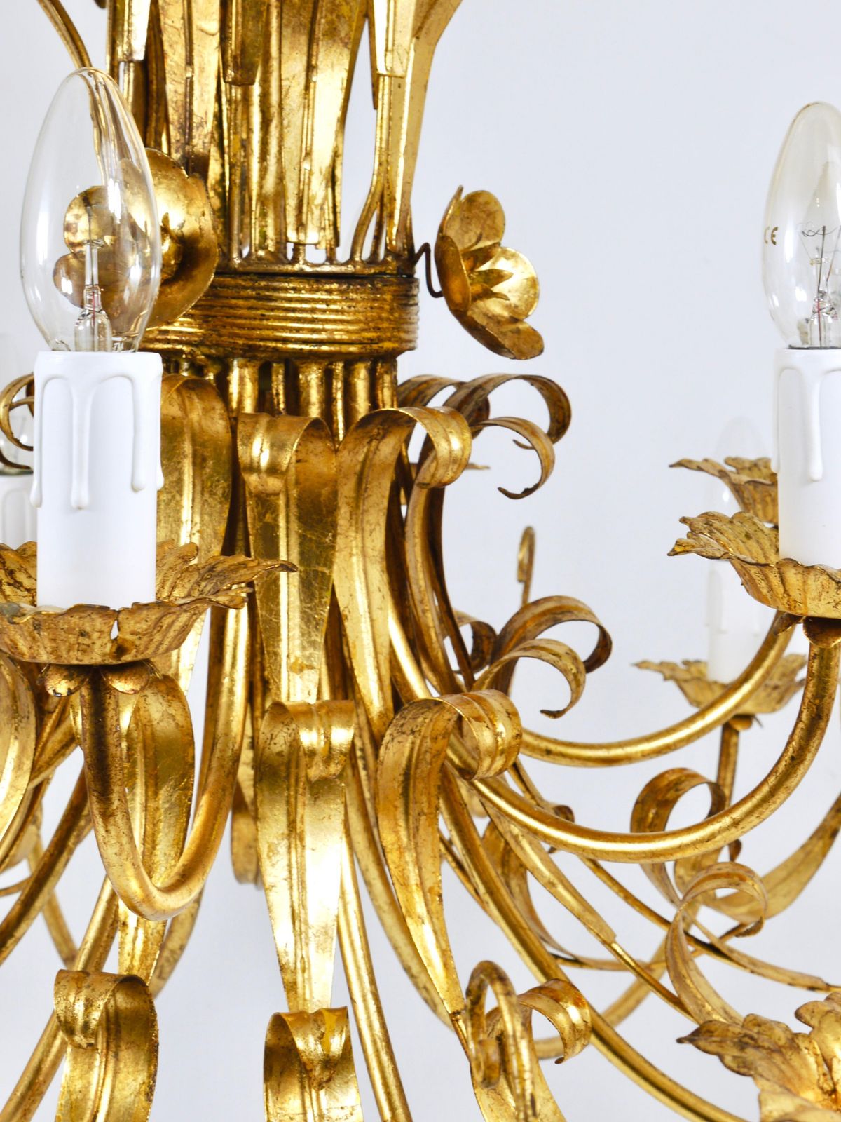 2902.0 Hans Kögl Xl Hollywood Regency Wheat Floral Bouquet Gilt Iron Chandelier, 1970s photo