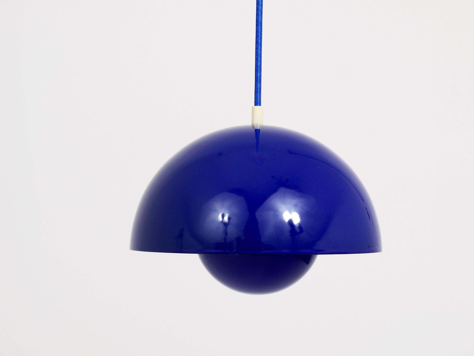 Blue Verner Panton Flowerpot Enameled Pendant Lamp, Louis Poulsen, Denmark, 1969 photo vintage