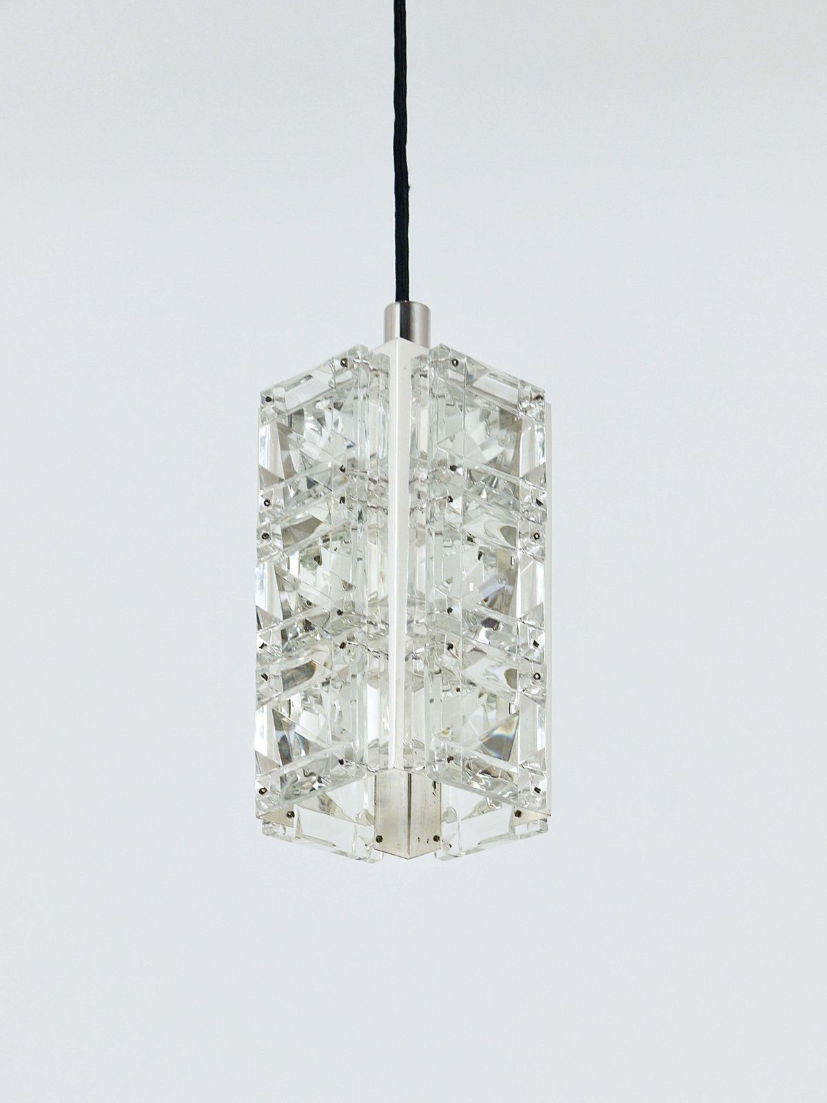 Bakalowits Vienna, Up To Three Faceted Crystal Pendant Lamps, Austria, 1960s photo Lighting
