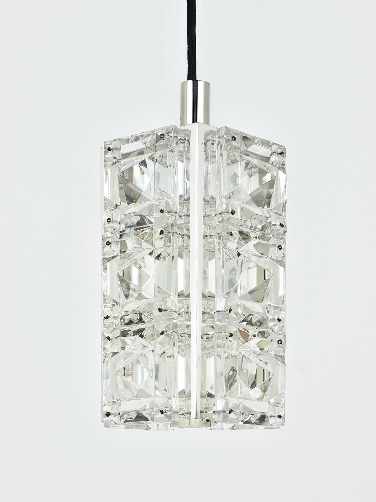 Bakalowits Vienna, Up To Three Faceted Crystal Pendant Lamps, Austria, 1960s photo vinterior