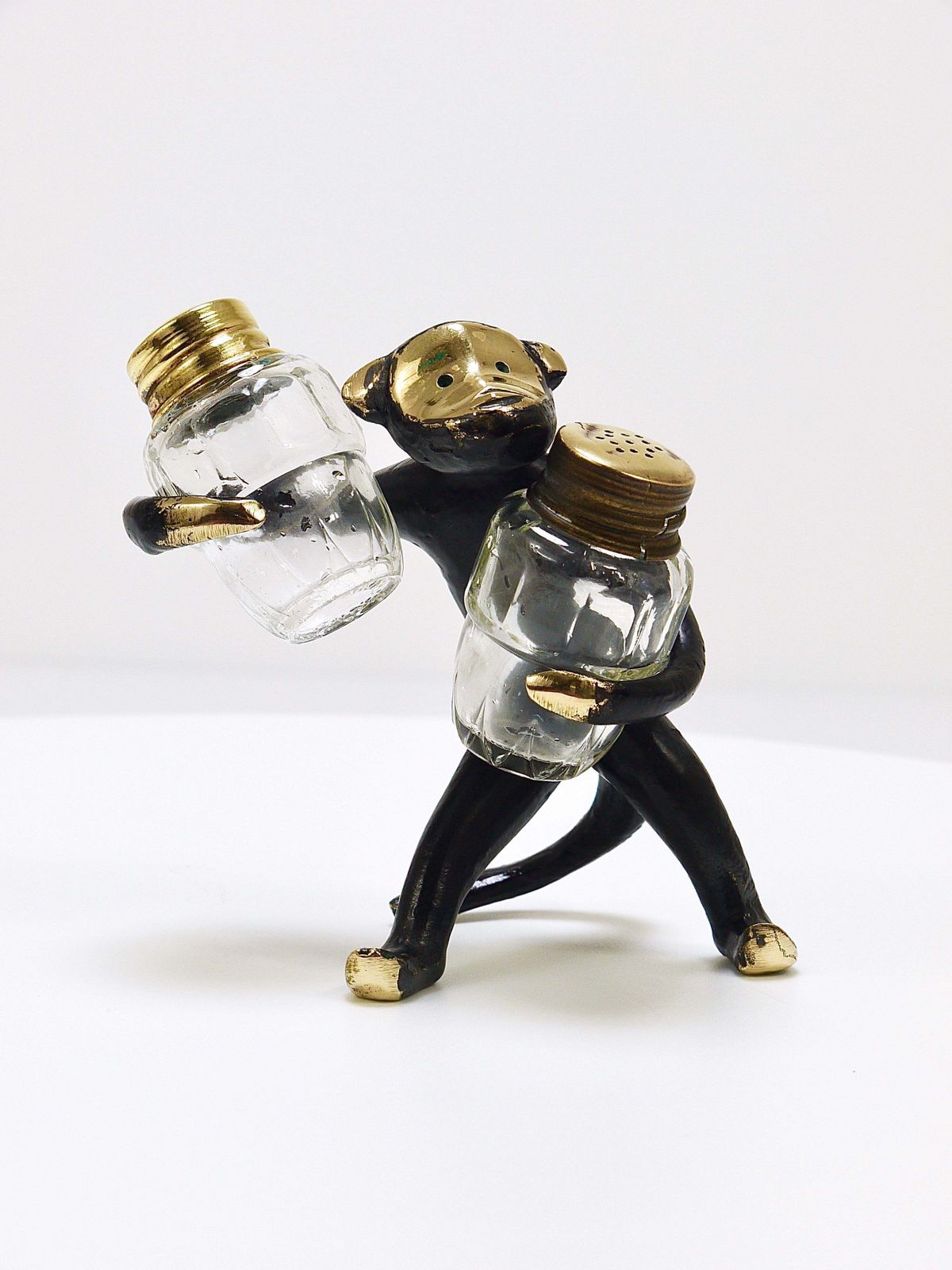 photo furniture Walter Bosse Monkey Salt And Pepper Shakers Set, Herta Baller, Austria, 1950s