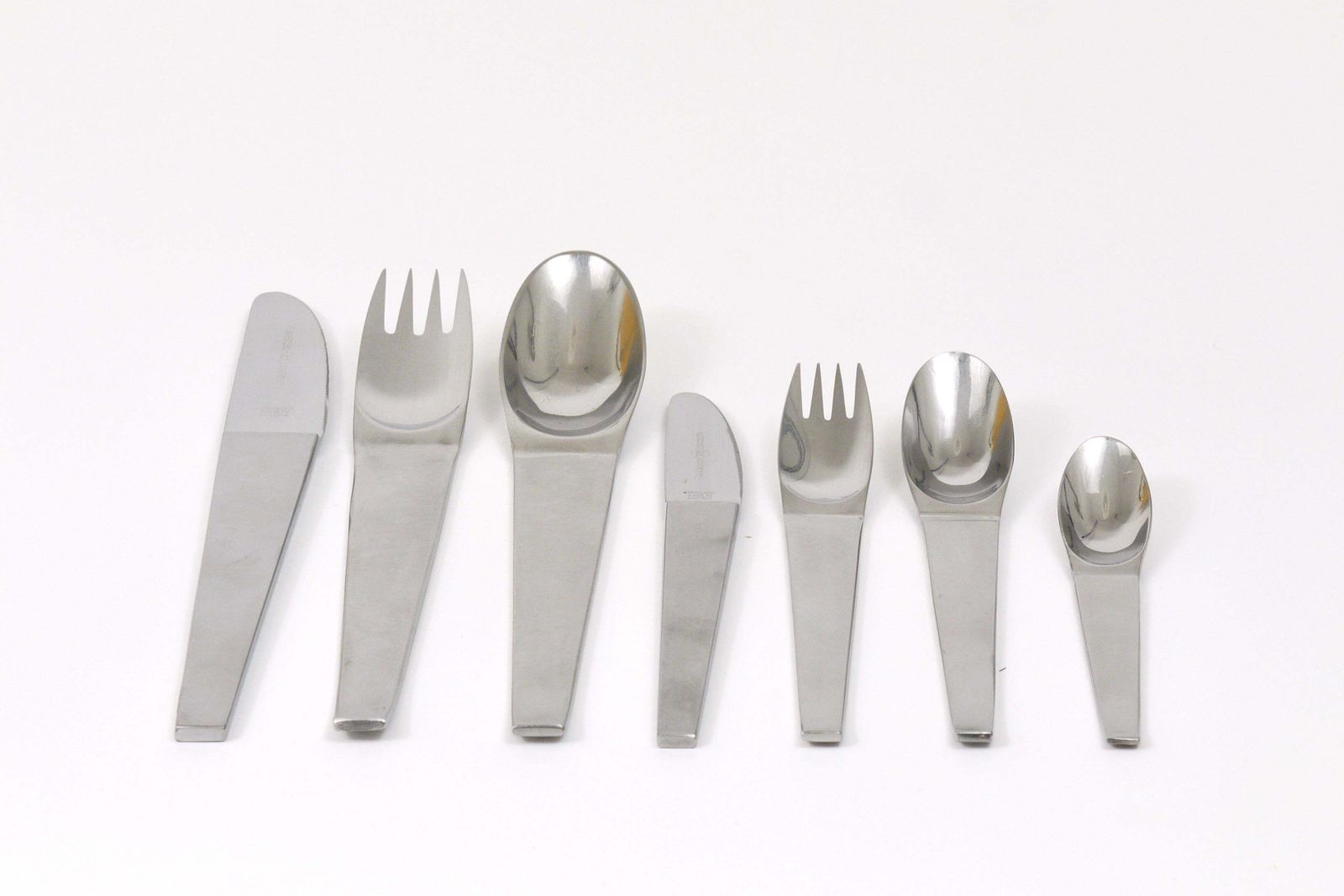 Carl Auböck 2060 Flatware, 42 Pcs., Complete For 6 Persons, Amboss Austria, 1950 photo furniture