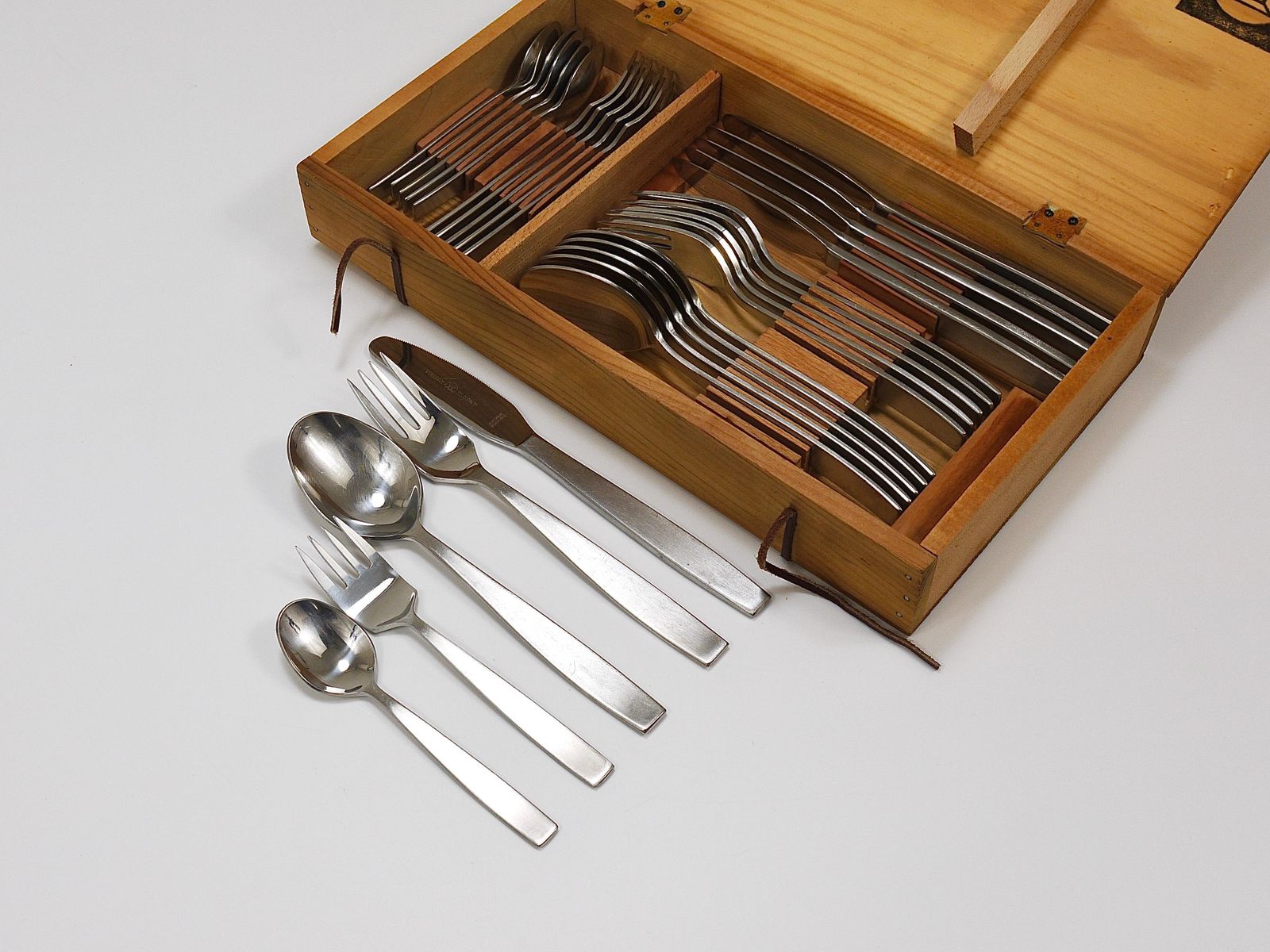 Boxed Helmut Alder Amboss 2050 Flatware Cutlery For Six, 30 Pcs., Austria, 1950s photo furniture