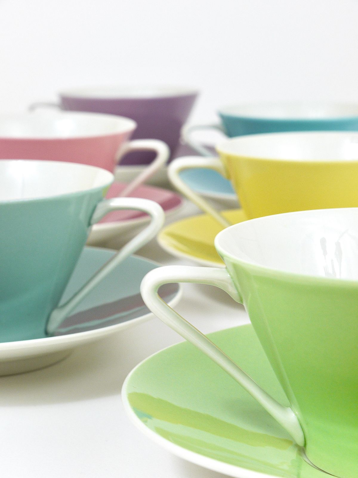 6 Midcentury Pastel Daisy Porcelain Coffee Cups, Lilien, Austria, 1950s photo buy
