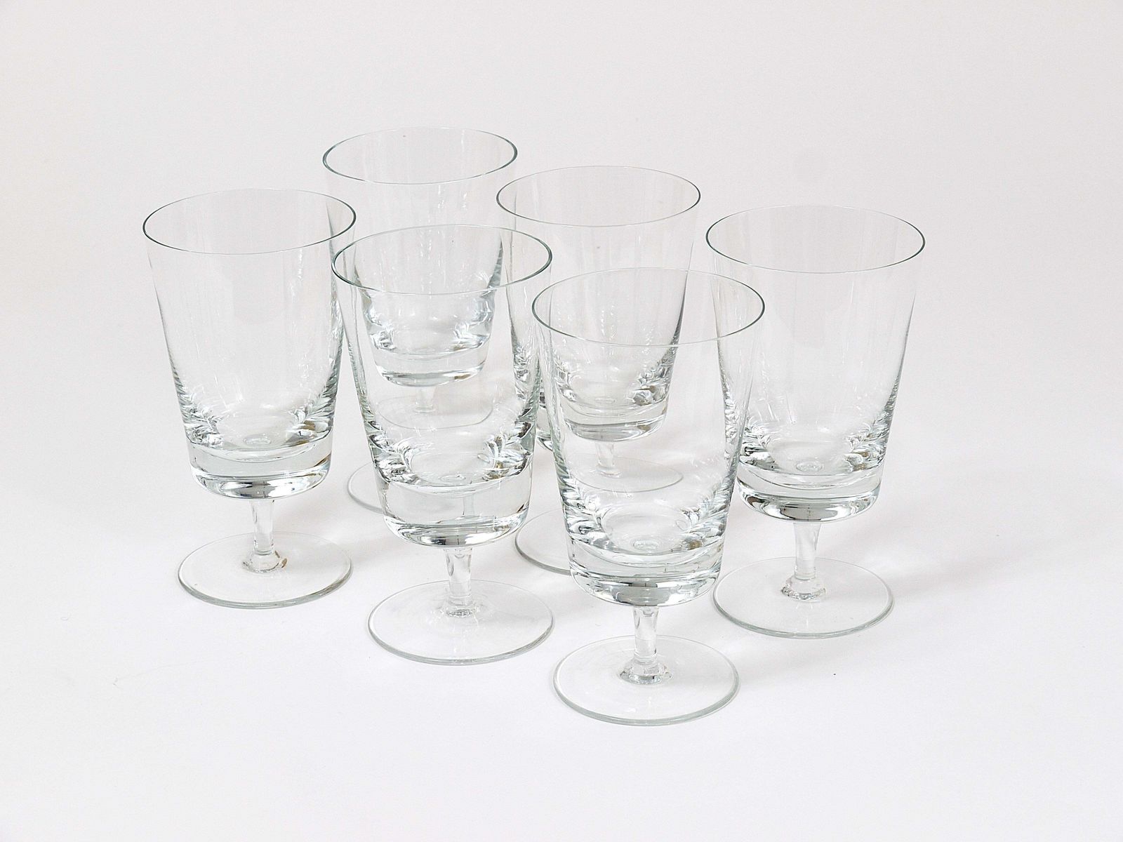 photo vinterior Oswald Haerdtl Set Of Six Mid Century Crystal Wine Glasses, Austria, 1950s