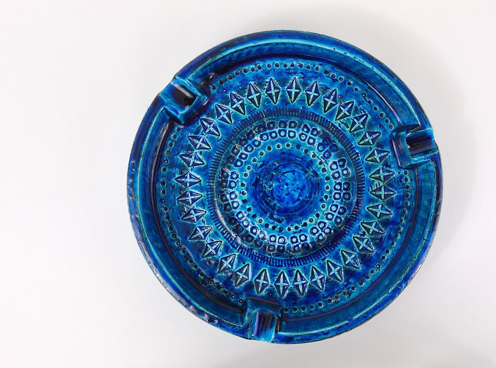 Aldo Londi Bitossi Very Large Round Rimini Blue Glazed Midcentury Ashtray, 1950s photo Home Decor