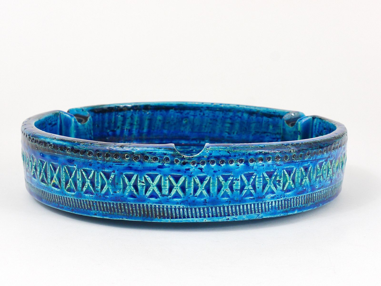 Aldo Londi Bitossi Very Large Round Rimini Blue Glazed Midcentury Ashtray, 1950s photo vinterior