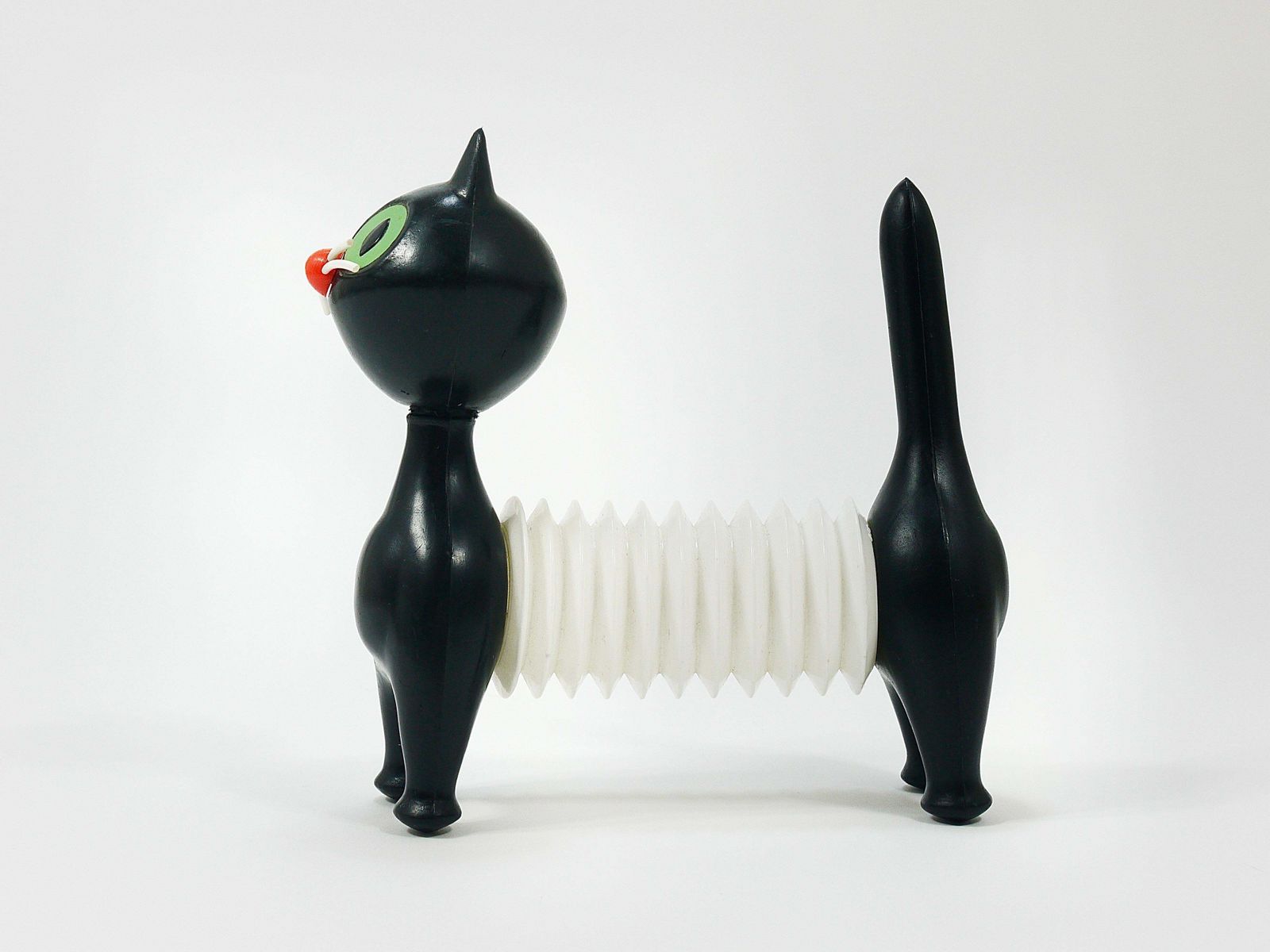 Libuse Niklova Accordion Squeaky Toy Cat „Tomcat“ By Fatra, Czechoslovakia 1960s photo 717.0