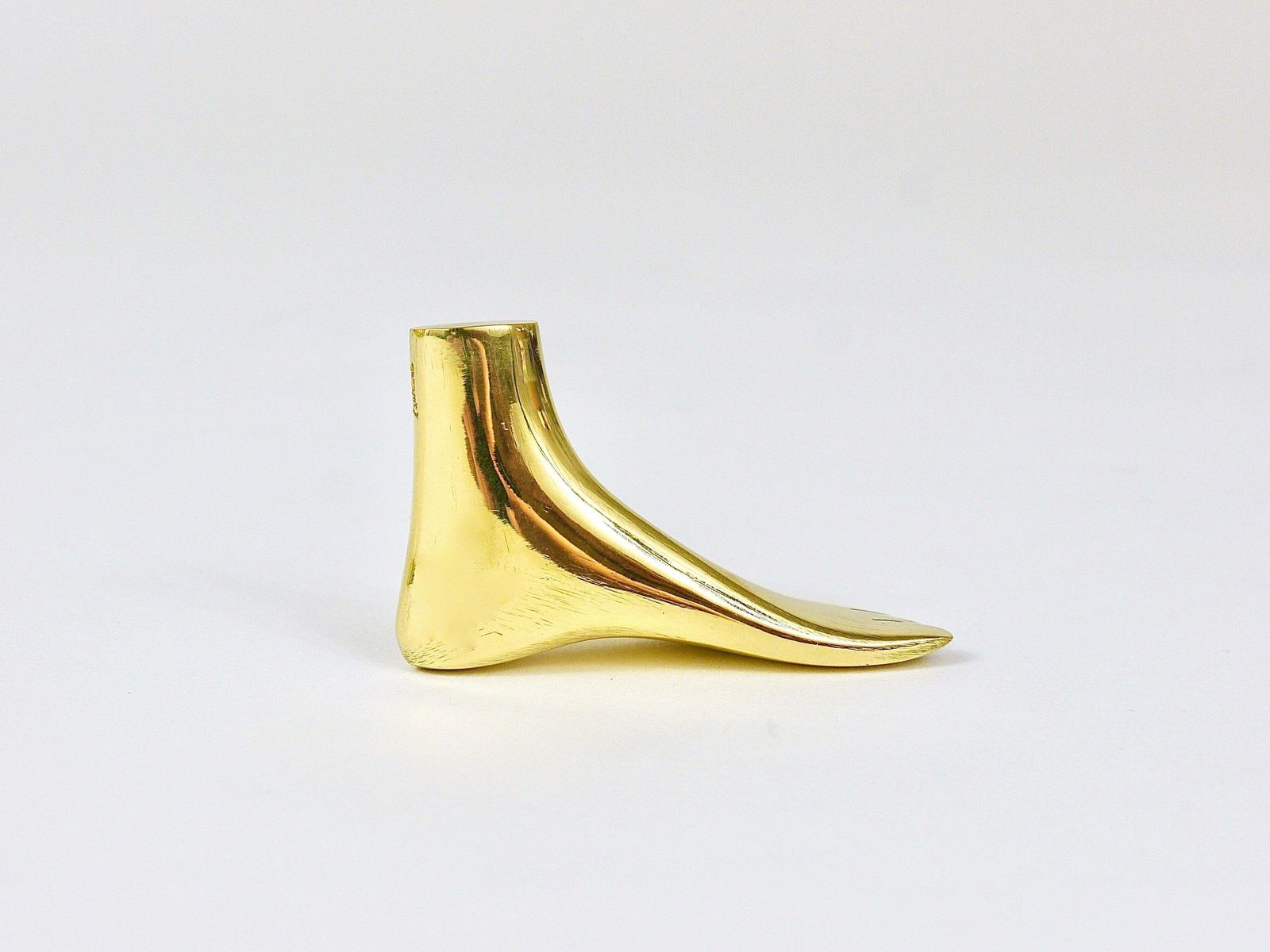 Signed Carl Auböck Midcentury Brass Foot Paperweight Handmade Sculpture photo 210.0