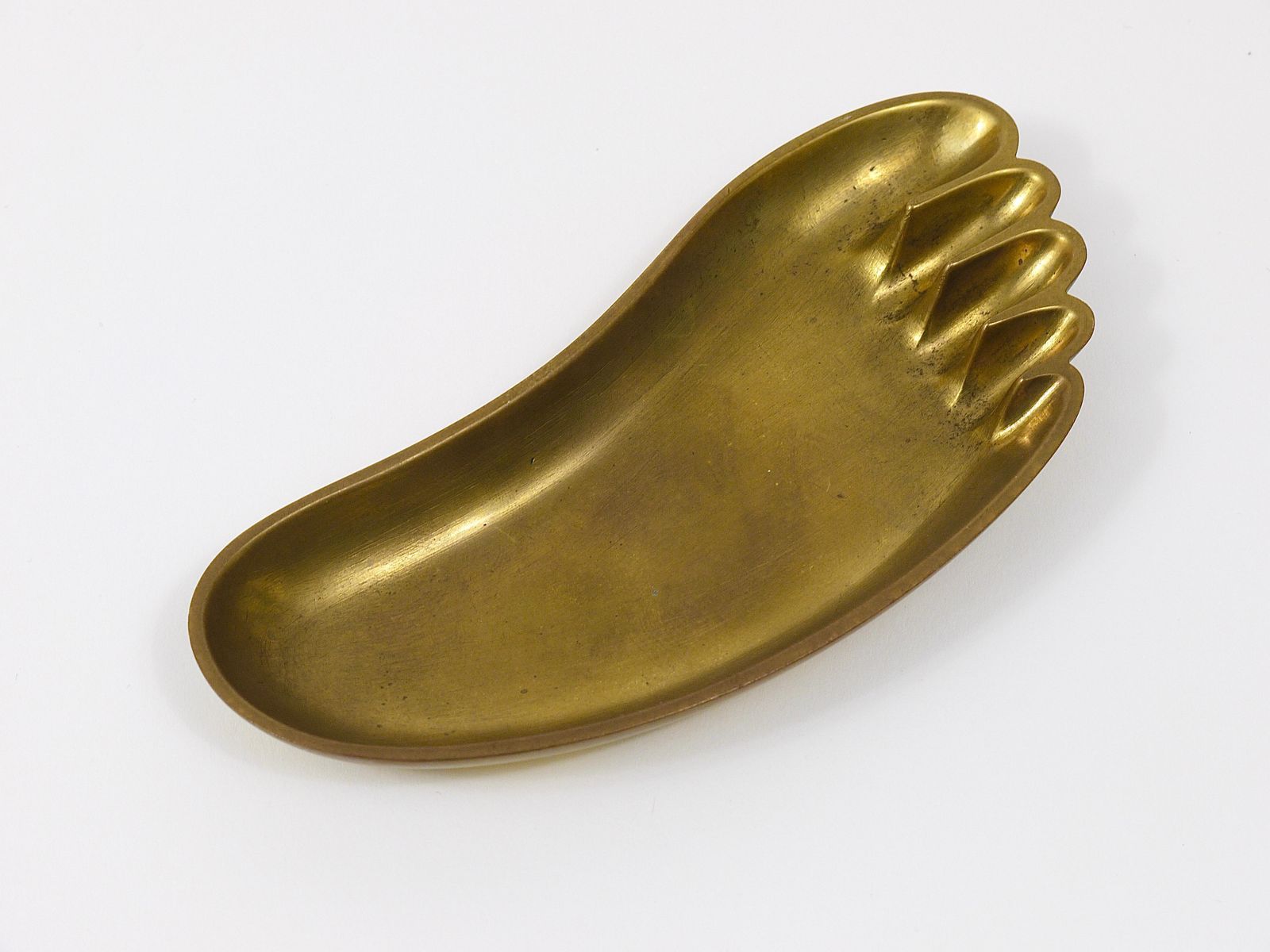 Art Werkstätte Hagenauer Sculptural Foot Bowl Or Tray, Midcentury, Brass, Austria photo