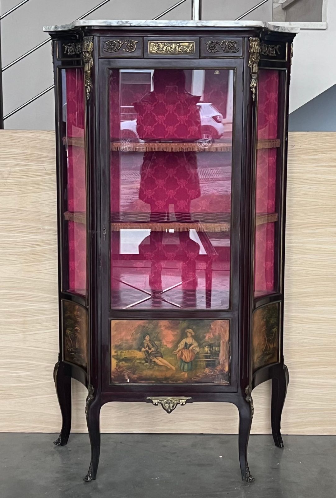 Vitrine de style Napoléon III, XIXe siècle photo furniture