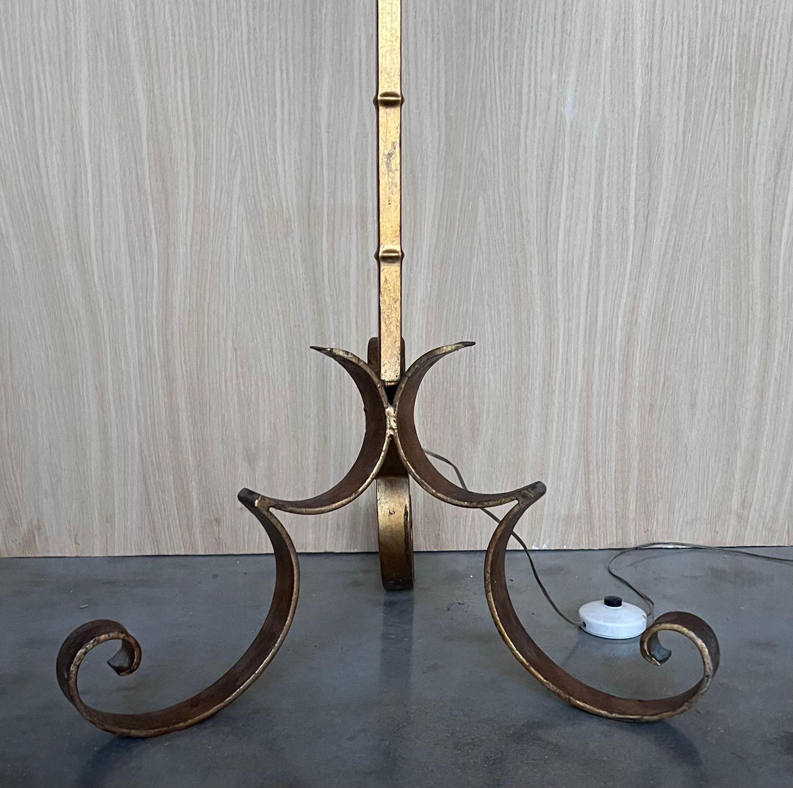 photo furniture 1920’s Brass And Iron Floor Lamp With Vintage Tiffany Style Swirl Shade
