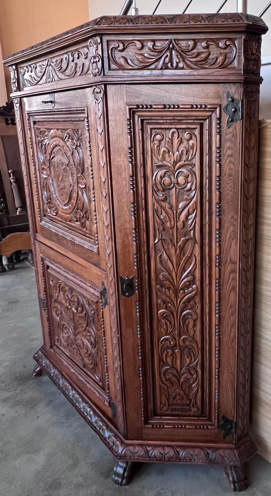 Spanish Baroque Cabinet Bar In Carved Walnut, 1910s photo buy
