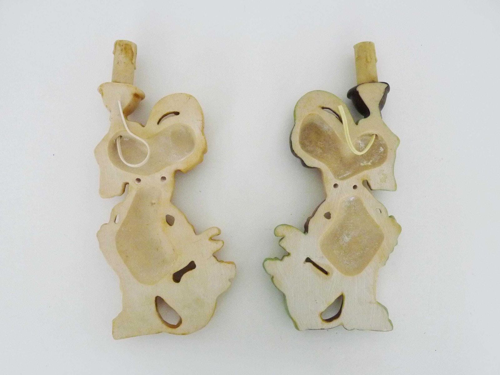 photo furniture Pair Of Resin Cherub Wall Lights From The 60s And 70s