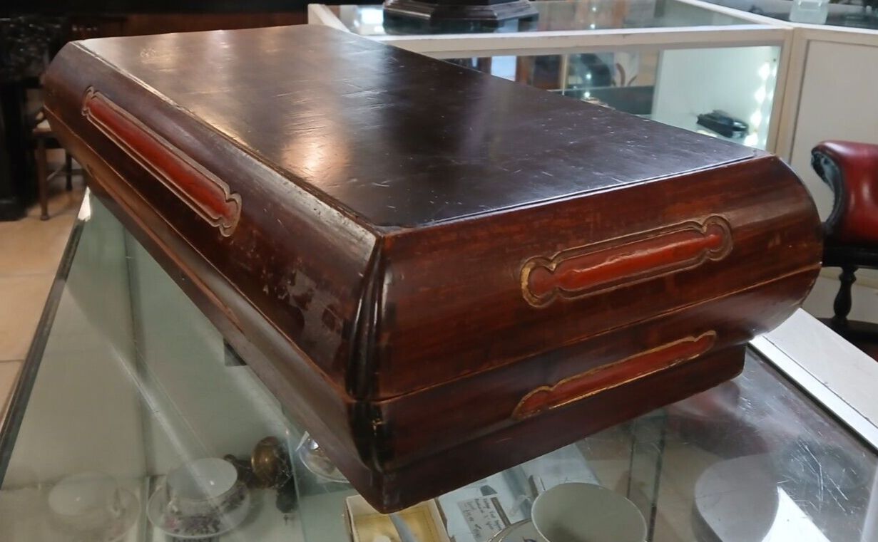 Very Rare Antique Chinese Lacquered Wood Food Presentation/Tea Ceremony Box photo vinterior