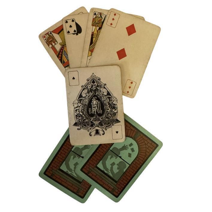 photo vinterior Japanese Lacquered Box Of Four Deck Of Cards