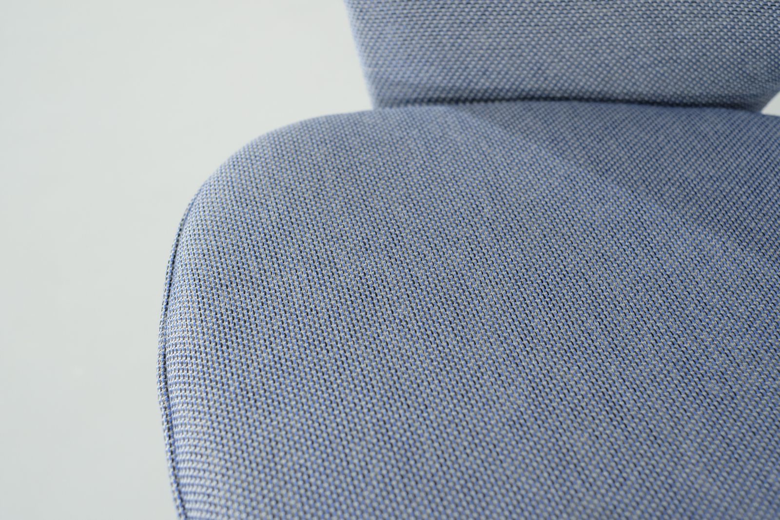 Armchair "Conference" By Eero Saarinen Produced By Knoll For Ibm, USA 1957. photo vinterior