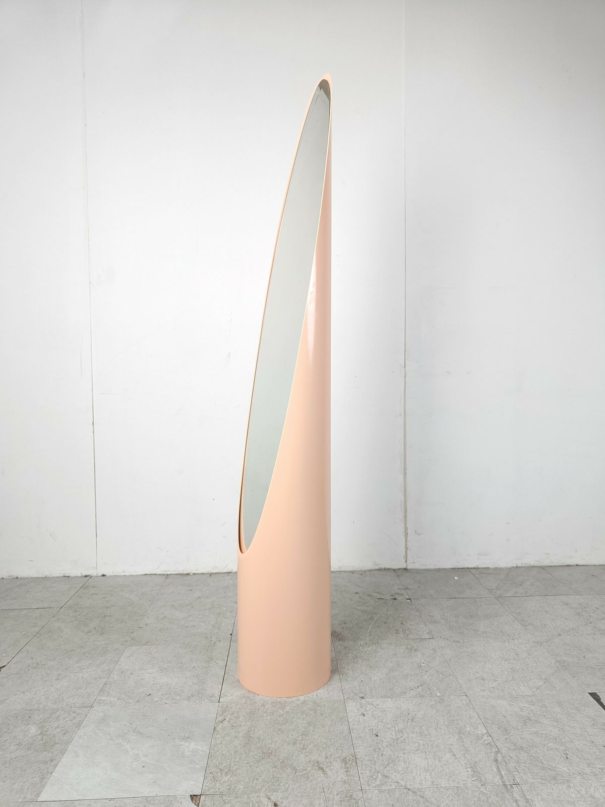 Unghia Mirror By Rodolfo Bonetto, Italy 1970s photo furniture