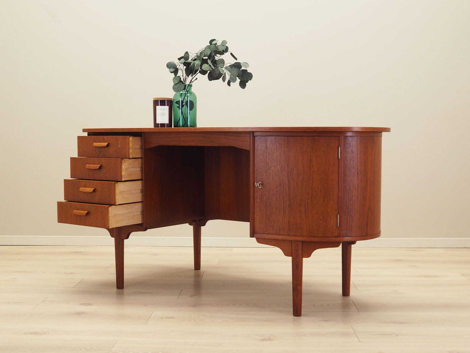 Teak Desk, Danish Design, 1970s, Designer: H.P. Hansen, Manufacturer: Randers Møbelfabrik photo 2609.0