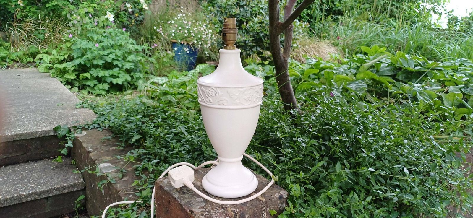 Vintage Light Cream Marks And Spencer Large Ceramic Table Lamp Working.