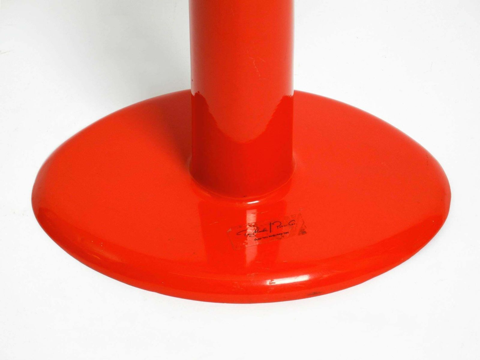 photo furniture Two Abstract Metal Floor Sculptures By Tony Almén And Peter Gest For Ikea 1990