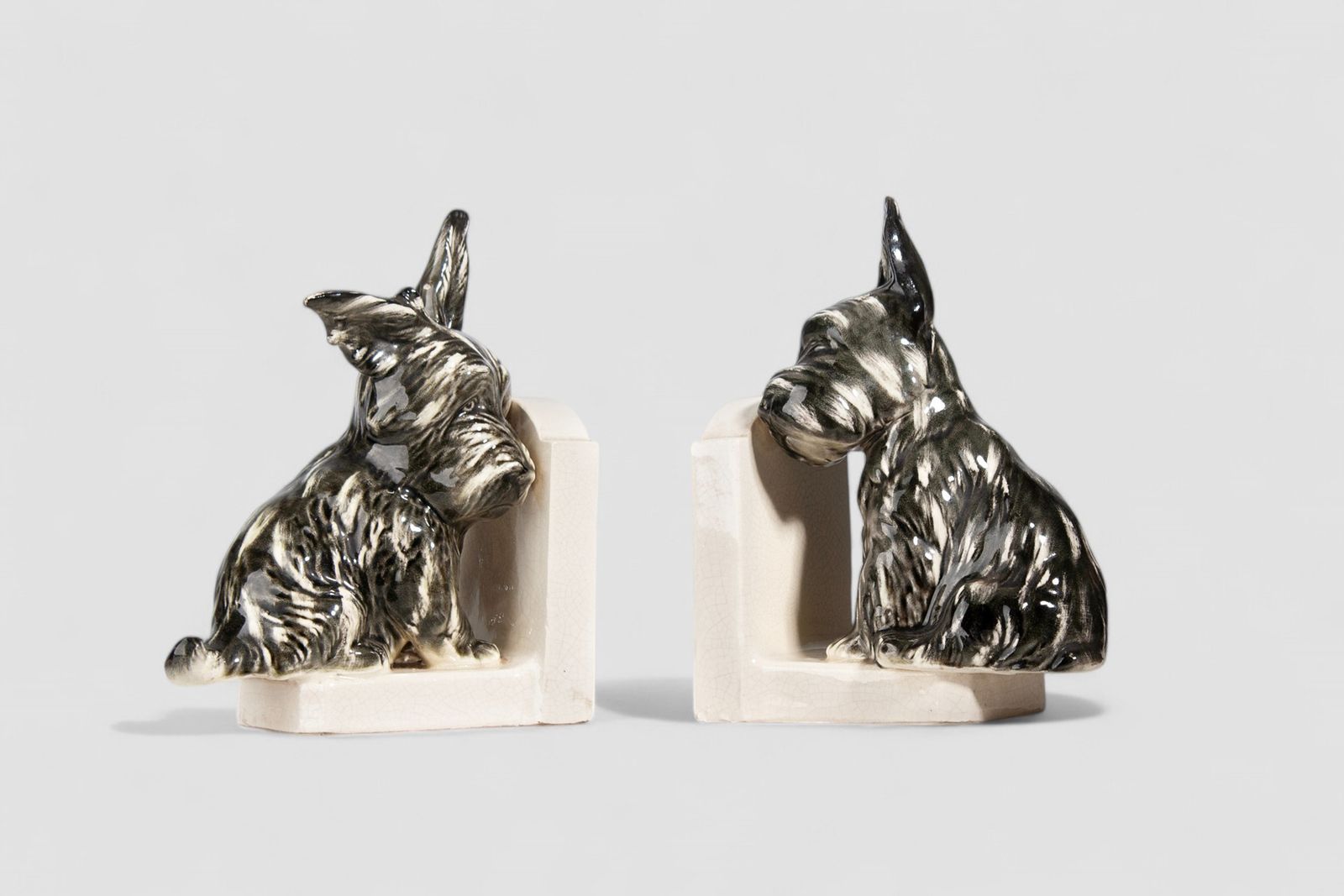 Pair Of French Art Déco Painted Ceramic Bookends Shaped Like Scotch Terrier Dogs photo for sale
