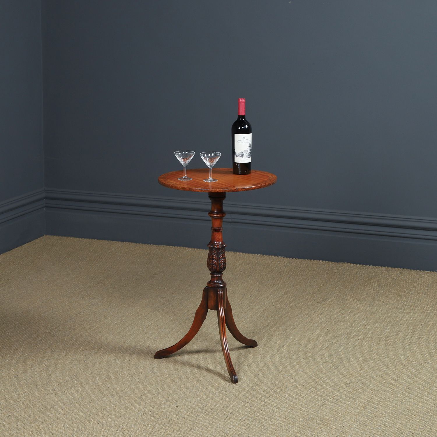 English Regency Satinwood Burr Oak & Yew Wood Wine Round Circular Wine / Centre / Occasional / Lamp Pedestal Table (Circa 1820)