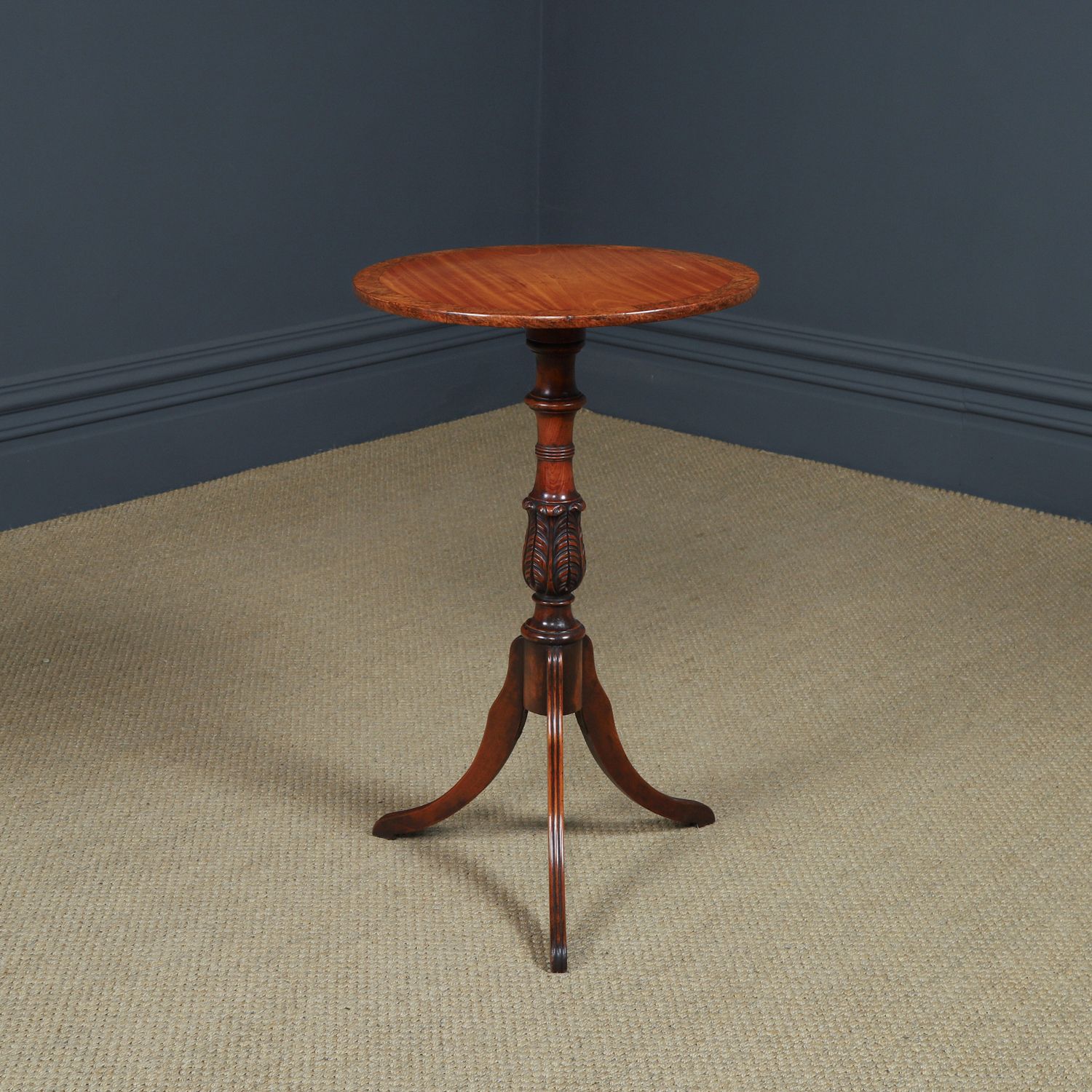 Furniture English Regency Satinwood Burr Oak & Yew Wood Wine Round Circular Wine / Centre / Occasional / Lamp Pedestal Table (Circa 1820) photo