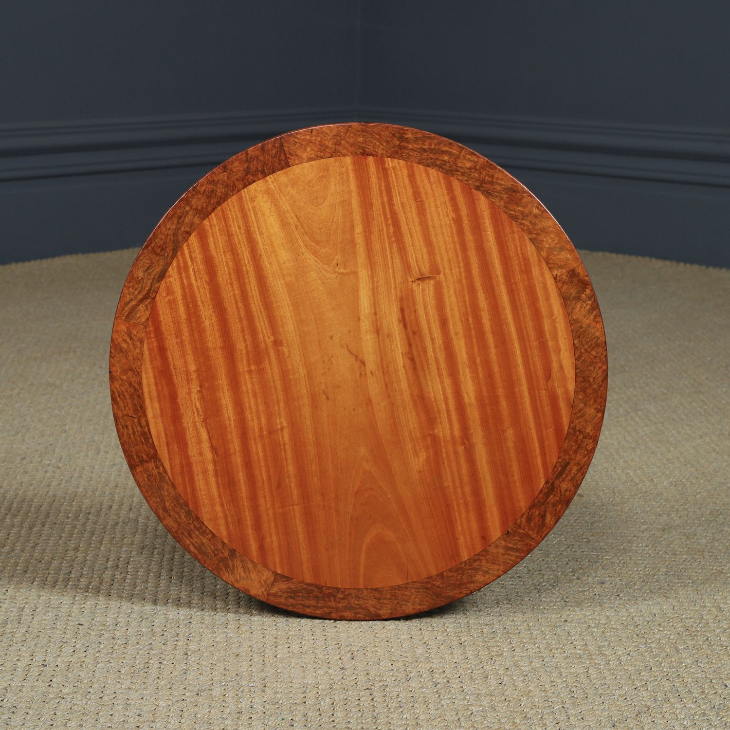 English Regency Satinwood Burr Oak & Yew Wood Wine Round Circular Wine / Centre / Occasional / Lamp Pedestal Table (Circa 1820) photo for sale