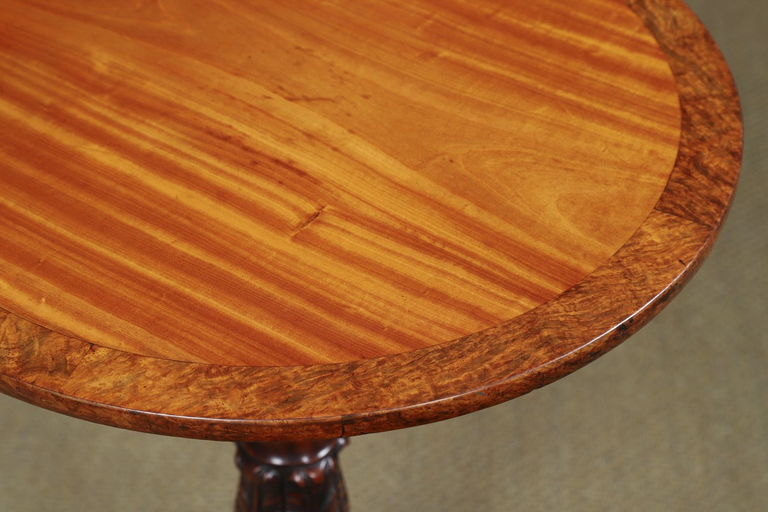English Regency Satinwood Burr Oak & Yew Wood Wine Round Circular Wine / Centre / Occasional / Lamp Pedestal Table (Circa 1820) photo Furniture