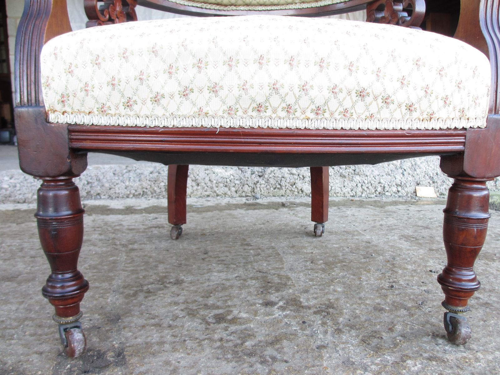 photo vintage Pair Of Edwardian Mahogany Upholstered Tub Armchairs