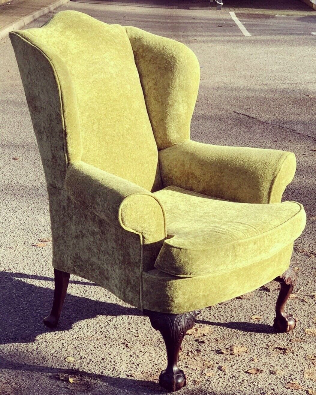 Furniture Antique Library Armchair, Fine Carved Mahogany Legs. photo