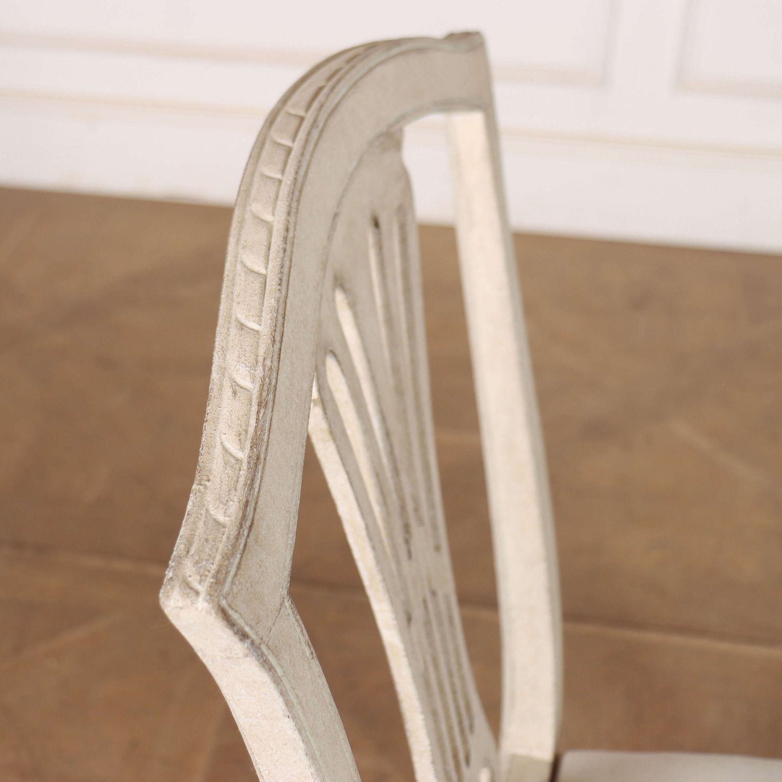 3300.0 Set Of 6 Gustavian Style Dining Chairs photo