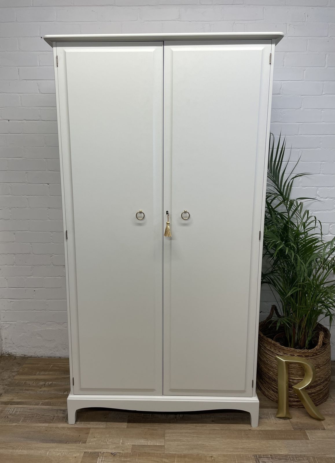 Stag Minstrel Wardrobe Painted Light Grey