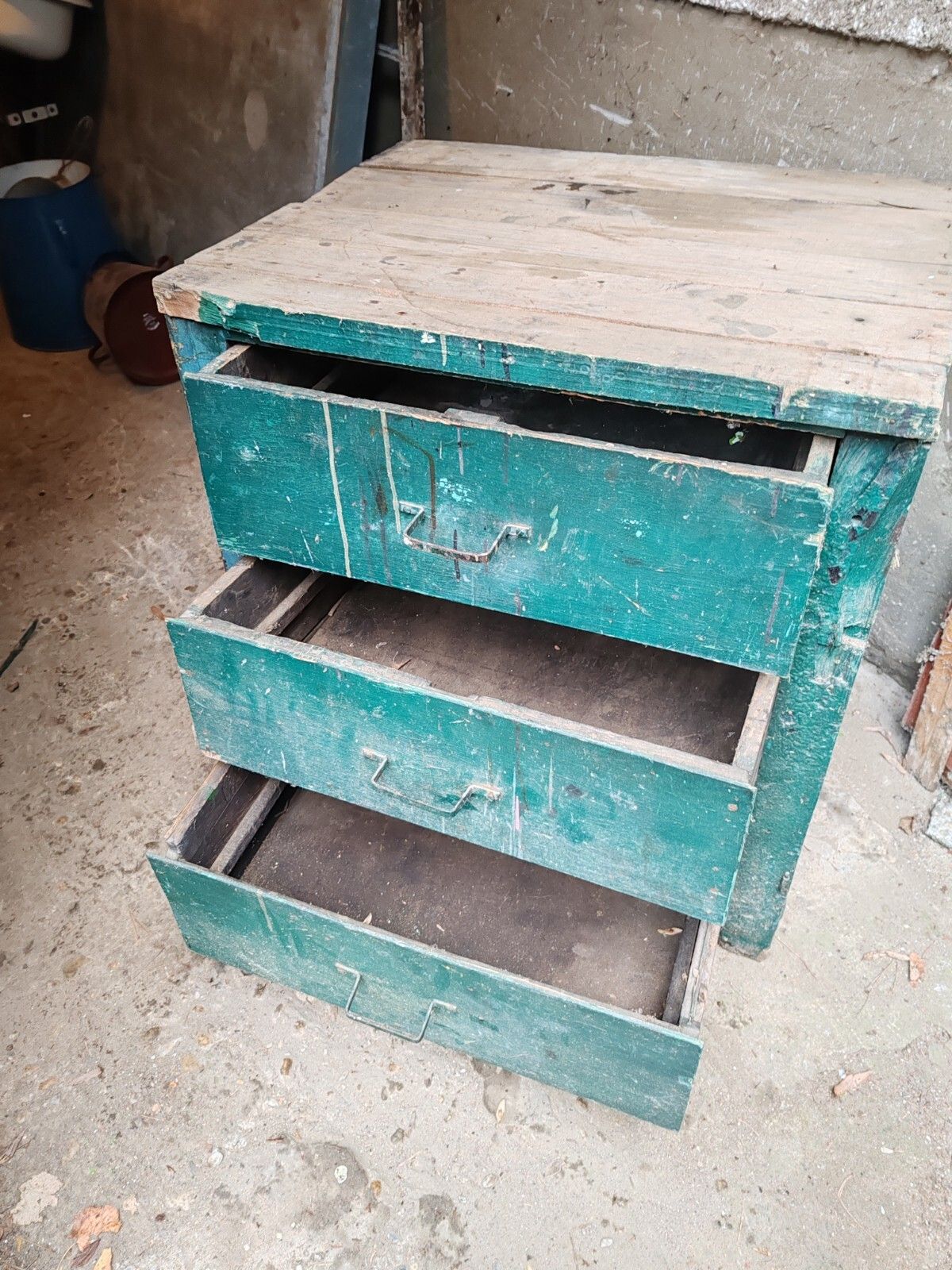1930s Hungarian Workshop Chest Drawers Solid Hardwood, Chippy Wood, Vintage photo vinterior