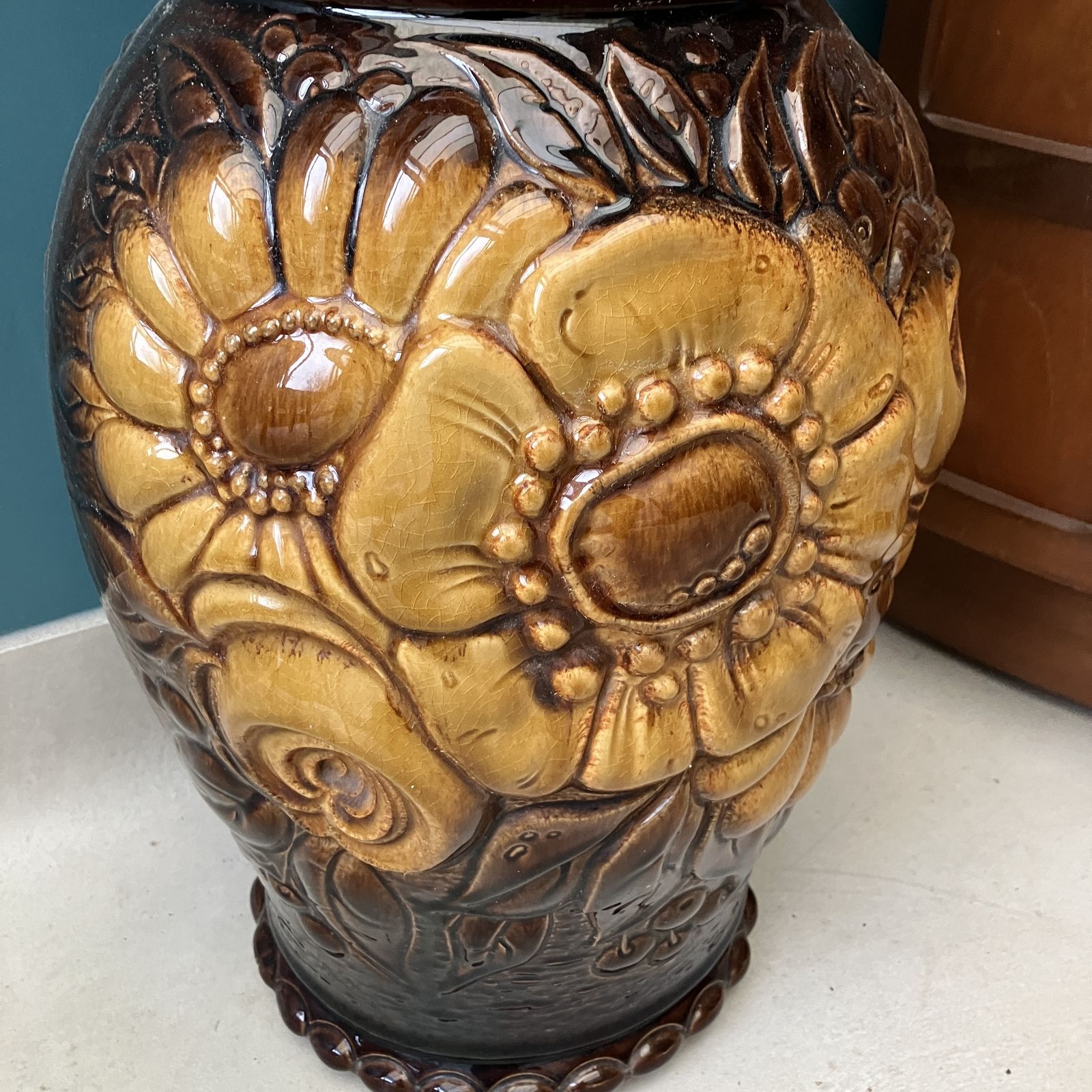 A Large Scheurich Vase Decorated With Sunflowers photo Home Decor
