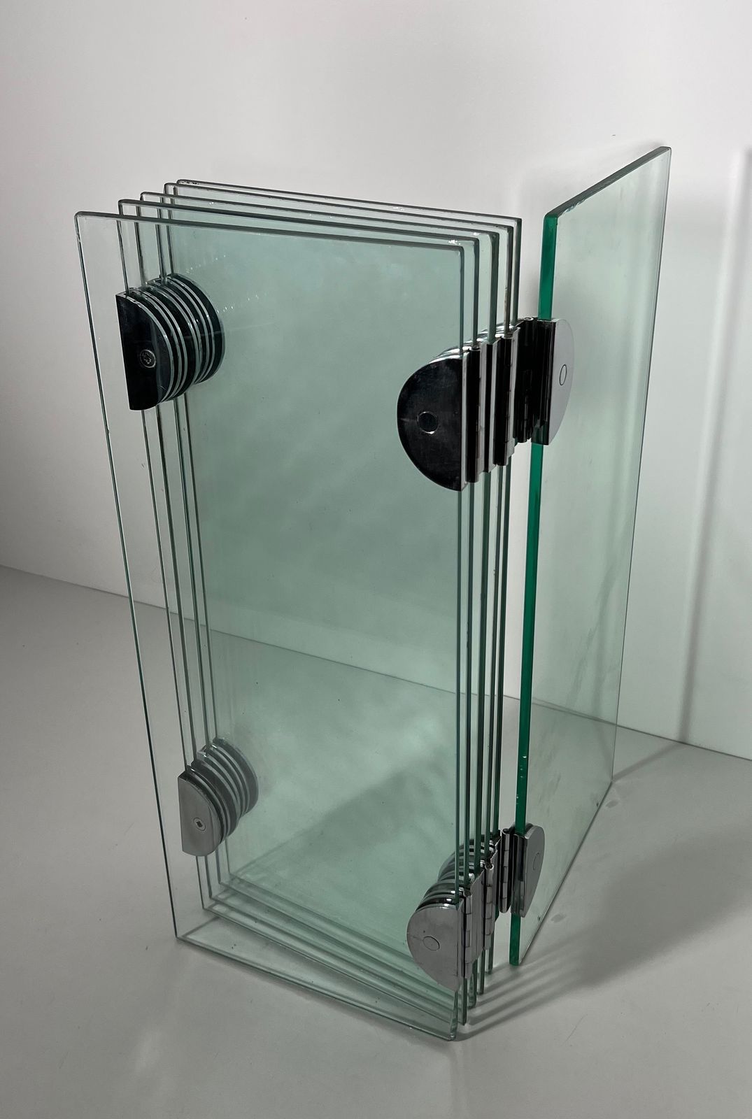 photo furniture Exceptional Firewall With 6 Glass Panels And Chrome Hinges In The Taste Of Robert Mallet Stevens