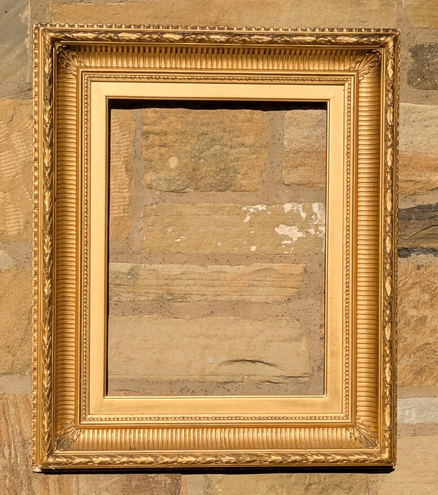 Good Victorian Gilt Picture Frame No 31