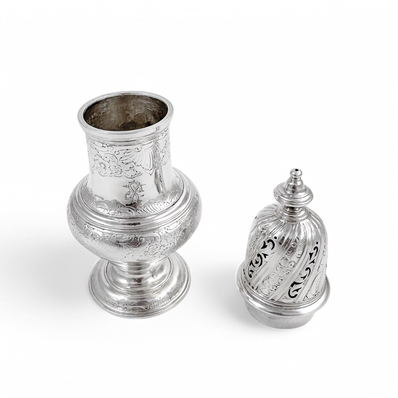 George II Sterling Silver Pepper Pot /Sugar Sifter / Muffineer, Samuel Wood 1744 photo buy