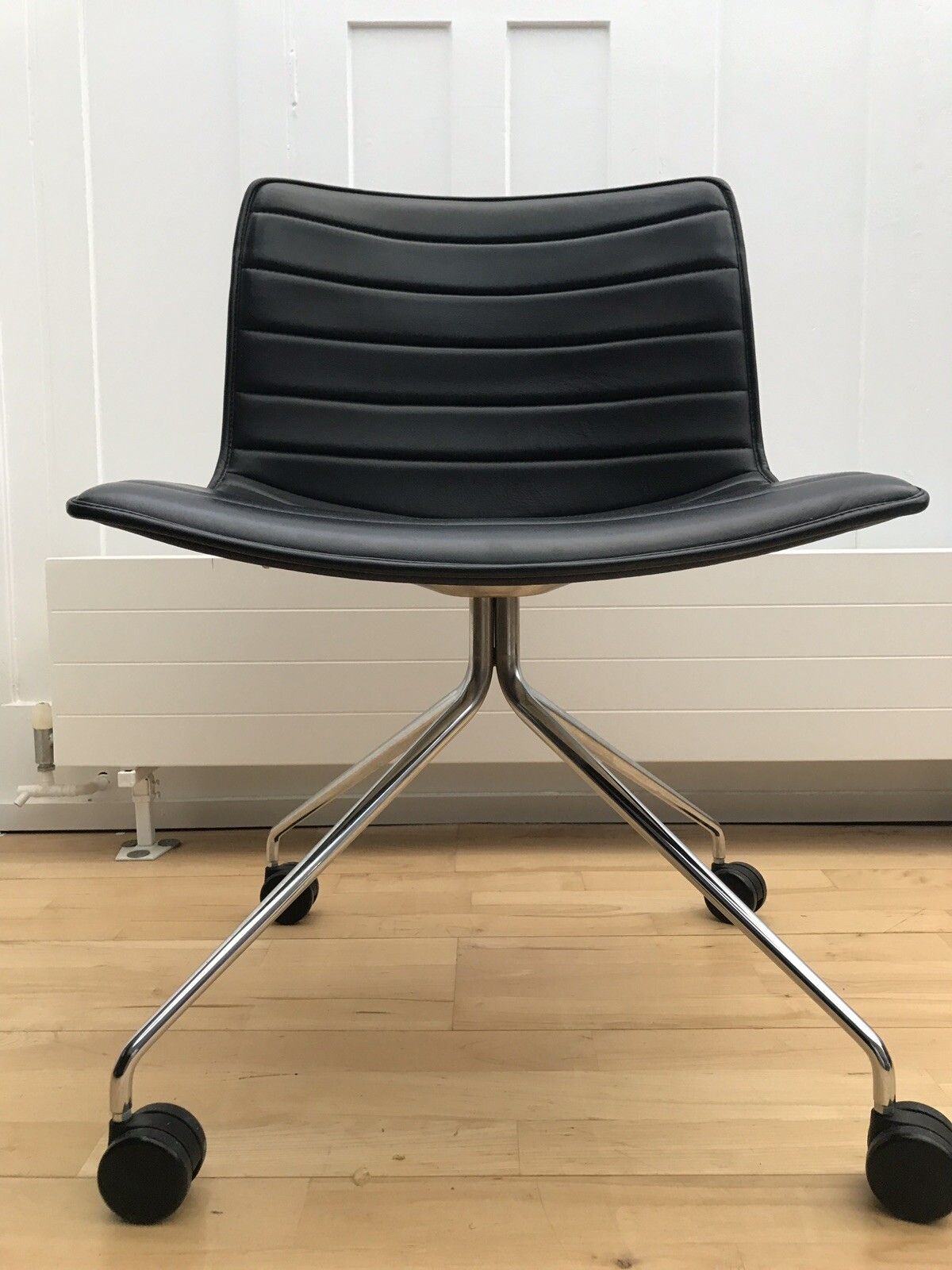 Blk Leather Arper Catifa 53 Chair Retro Vintage Office Dining Classic Design photo furniture