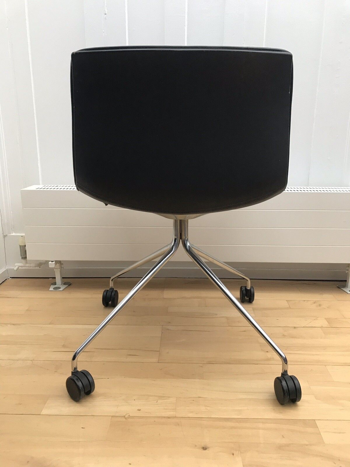 Blk Leather Arper Catifa 53 Chair Retro Vintage Office Dining Classic Design photo for sale